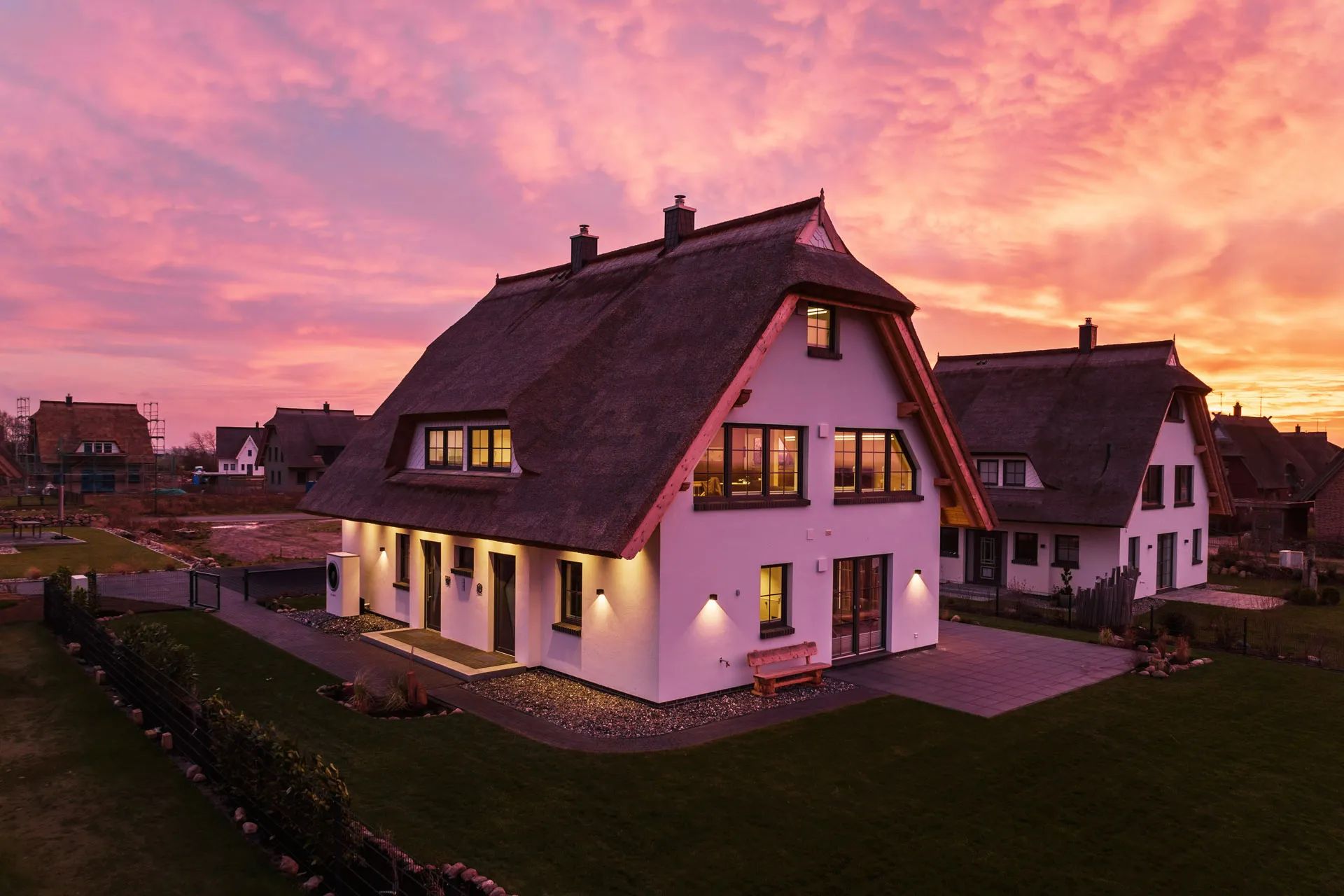 Immobilienfoto Badezimmer in Abendstimmung mit Meerblick